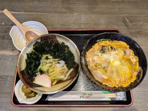 グルキャン。テントの中で更にメンバーが増えたよ✨ 大阪府 ソロキャンプ フリーサイト ぞのさんさんのキャンプブログ CAMPiii（キャンピー） -キャンプ専用SNS キャンプのすべてがここに集まる-