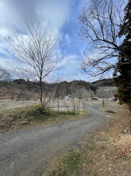 徒歩ソロで行く、武甲山と荒川の眺めが最高な、ともえ川Parkへ！ ともえ川Park ソロキャンプ 区画サイト ma9さんのキャンプブログ CAMPiii（キャンピー） -キャンプ専用SNS キャンプのすべてがここに集まる-