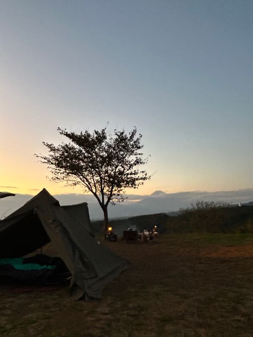 富士山🗻愛でつつ、ソロキャン満喫 negura campground ソロキャンプ フリーサイト Genさんのキャンプブログ CAMPiii（キャンピー） -キャンプ専用SNS キャンプのすべてがここに集まる-