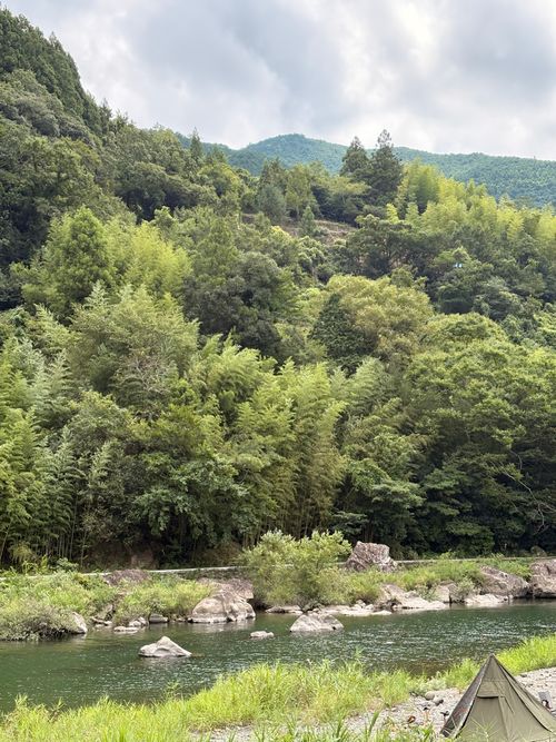 軍幕野営🪖〜ポ軍&times;ノルウェー軍camoⅡ〜⛺️ 前川キャンプ場 ソロキャンプ フリーサイト Camp 'n'g  Roll♪🏁さんのキャンプブログ CAMPiii（キャンピー） -キャンプ専用SNS キャンプのすべてがここに集まる-