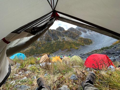 満身創痍の涸沢カール🥾⛺️ 涸沢カール ソロキャンプ グループキャンプ フリーサイト Genさんのキャンプブログ CAMPiii（キャンピー） -キャンプ専用SNS キャンプのすべてがここに集まる-