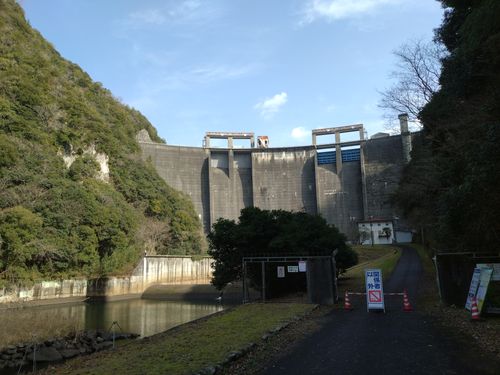 クラフトビールと温泉キャンプ🏕️ 萩阿武川温泉公園（キャンプ可） ソロキャンプ フリーサイト ＪＩＭＭＹさんのキャンプブログ CAMPiii（キャンピー） -キャンプ専用SNS キャンプのすべてがここに集まる-