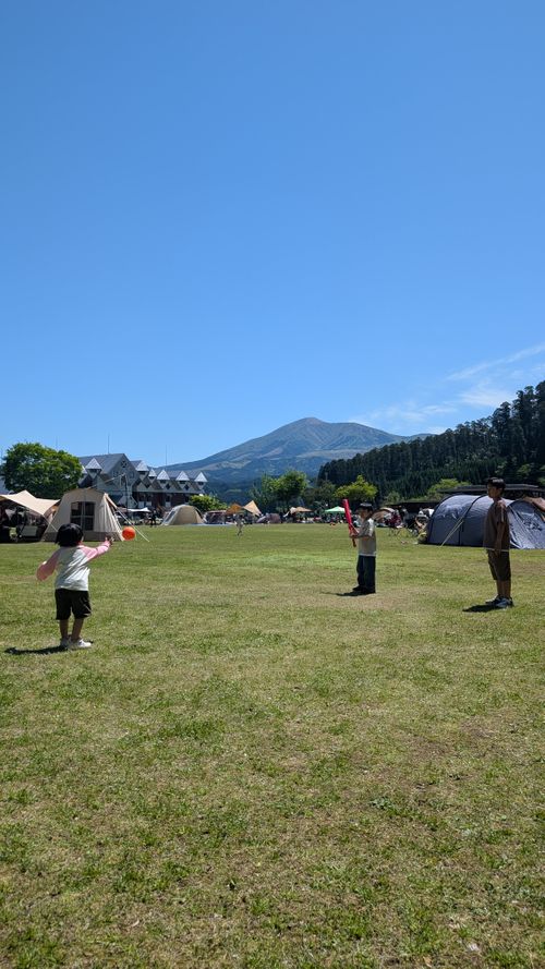 CAMPiii（キャンピー） ヒゲキャンさんのキャンプブログ Sさんファミリーとこどもの日キャンプ🎏 （一財）学びやの里／木魂館キャンプ場
