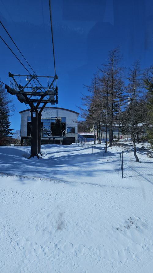 雪山登山車中泊 RVパーク ホテルスターらんど グループキャンプ ソロキャンプ 区画サイト オートサイト IZUIZUさんのキャンプブログ CAMPiii（キャンピー） -キャンプ専用SNS キャンプのすべてがここに集まる-