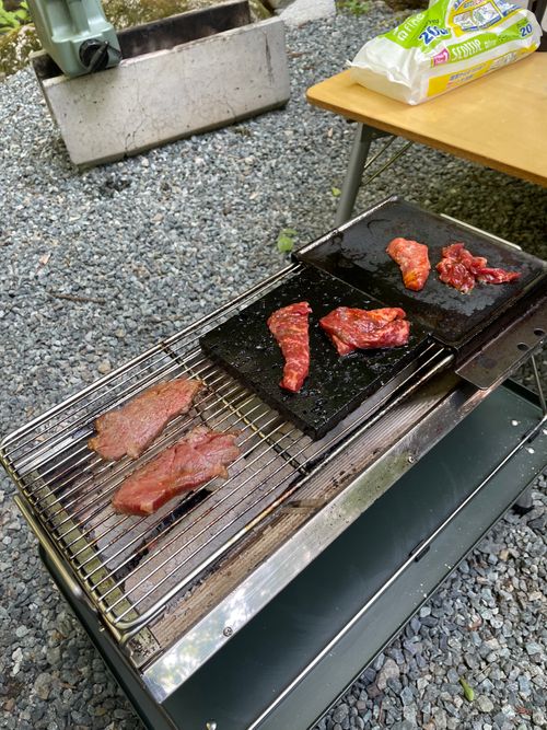 最高のロケーション！同僚と道志村にある、とやの沢オートキャンプ場へ とやの沢・オートキャンプ場 ソロキャンプ グループキャンプ 区画サイト オートサイト ma9さんのキャンプブログ CAMPiii（キャンピー） -キャンプ専用SNS キャンプのすべてがここに集まる-