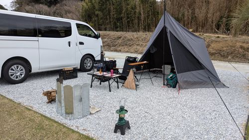 おひさしぶりです！No.44 South One Village 館山 ソロキャンプ 区画サイト すーつさんのキャンプブログ CAMPiii（キャンピー） -キャンプ専用SNS キャンプのすべてがここに集まる-