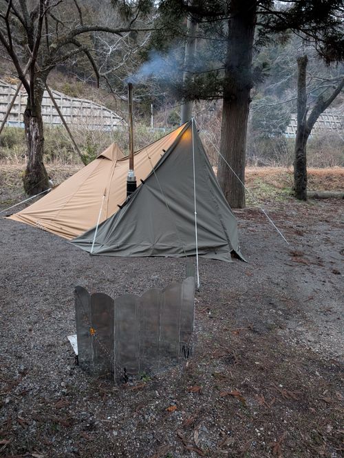 今日はマルエフな気分(^^) 岩倉ファームパークキャンプ場 ソロキャンプ フリーサイト ともっちさんのキャンプブログ CAMPiii（キャンピー） -キャンプ専用SNS キャンプのすべてがここに集まる-