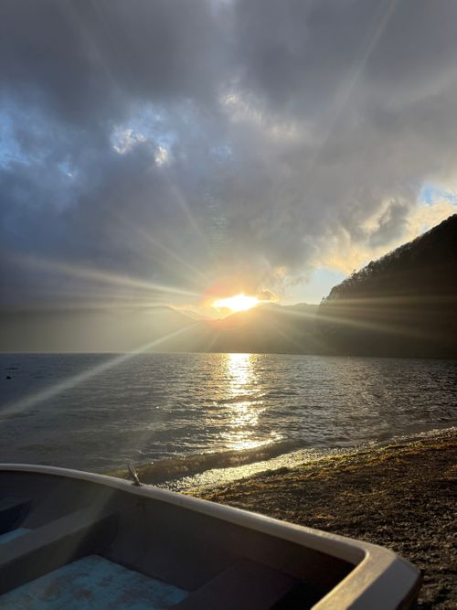 憧れの湖畔キャンプ 本栖レークサイドキャンプ場 ソロキャンプ 区画サイト オートサイト ちはみなさんのキャンプブログ CAMPiii（キャンピー） -キャンプ専用SNS キャンプのすべてがここに集まる-