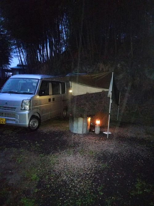 お初です キャンプサイトちくりん ソロキャンプ フリーサイト アニさんのキャンプブログ CAMPiii（キャンピー） -キャンプ専用SNS キャンプのすべてがここに集まる-