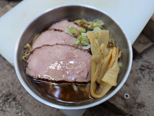 【過去記事】投稿サボってた時の夏の思い出記事で滋賀をうめる 奥琵琶湖キャンプ場 グループキャンプ 区画サイト 週末スナフキンさんのキャンプブログ CAMPiii（キャンピー） -キャンプ専用SNS キャンプのすべてがここに集まる-