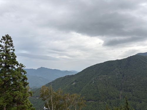 gakujin no mori🏔️ 四国山岳植物園岳人の森キャンプ場 ファミリーキャンプ オートサイト camping roll♪さんのキャンプブログ CAMPiii（キャンピー） -キャンプ専用SNS キャンプのすべてがここに集まる-