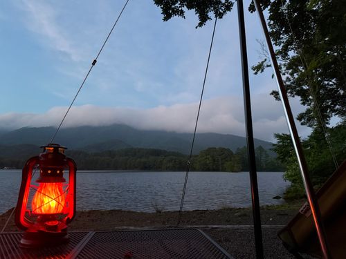 久っ々の完ソロでござりやしたぁ 曽原湖オートキャンプ場 ソロキャンプ 区画サイト まっつんさんのキャンプブログ CAMPiii（キャンピー） -キャンプ専用SNS キャンプのすべてがここに集まる-