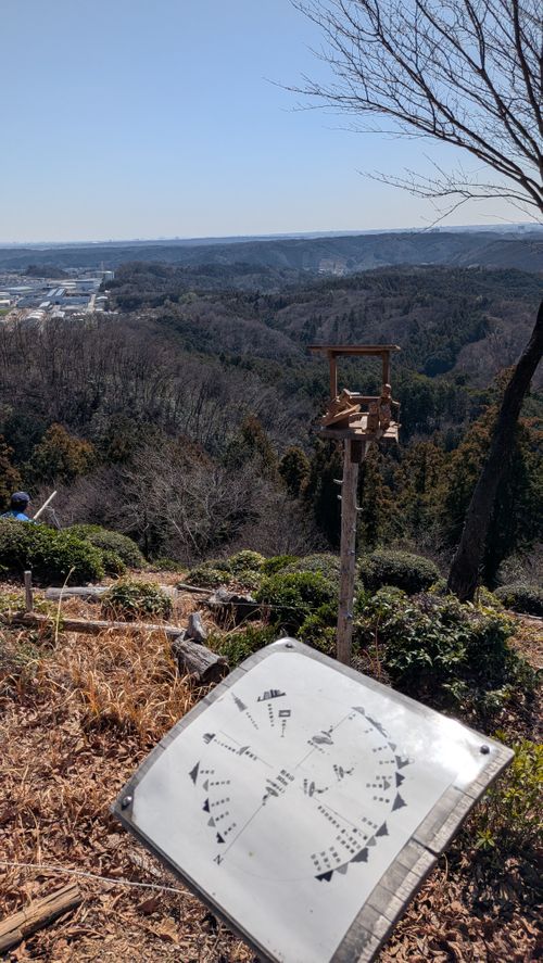 山散歩キャンプ ともえ川Park グループキャンプ 区画サイト オートサイト IZUIZUさんのキャンプブログ CAMPiii（キャンピー） -キャンプ専用SNS キャンプのすべてがここに集まる-