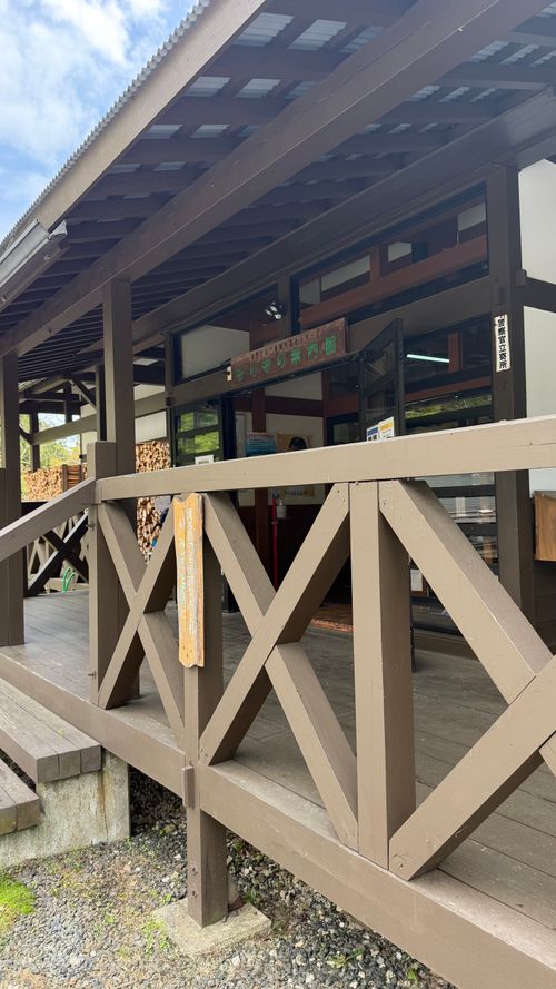 キャンプ日和 春キャン 滝と渓流の高山キャンプ場 グループキャンプ 区画サイト tani3さんのキャンプブログ CAMPiii（キャンピー） -キャンプ専用SNS キャンプのすべてがここに集まる-