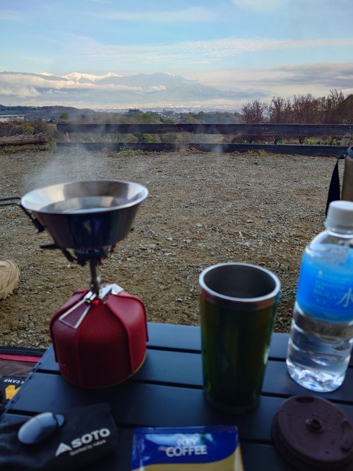 景色よき！アットホームな期間限定高規格キャンプ場 CLOUD-９ ソロキャンプ グループキャンプ 区画サイト Honey Bさんのキャンプブログ CAMPiii（キャンピー） -キャンプ専用SNS キャンプのすべてがここに集まる-