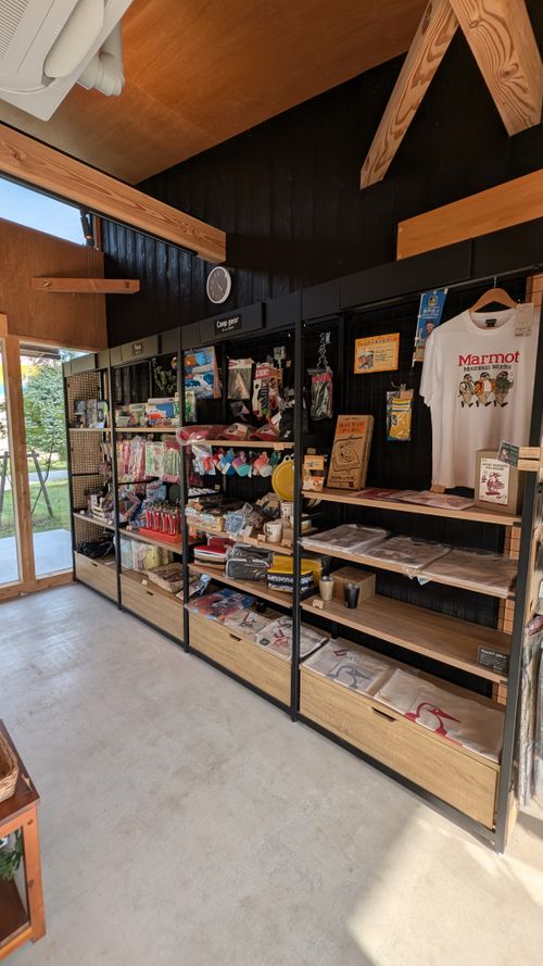 初の岡山キャンプ🏕️3泊4日の遠征キャンプ旅行🚙💨 瀬戸内ナチュラルフィールド ファミリーキャンプ グループキャンプ 区画サイト オートサイト ヒゲキャンさんのキャンプブログ CAMPiii(キャンピー) -キャンプ専用SNS キャンプのすべてがここに集まる-