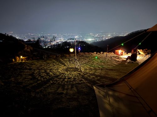 イースト三ツ石ファームキャンプ場 イースト三ツ石ファーム ファミリーキャンプ 区画サイト TakiBeatsさんのキャンプブログ CAMPiii（キャンピー） -キャンプ専用SNS キャンプのすべてがここに集まる-