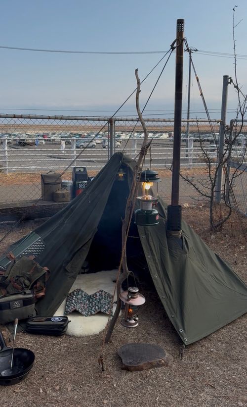 ポツンと一軒家⛺️🪖 グループキャンプ フリーサイト camping roll♪さんのキャンプブログ CAMPiii（キャンピー） -キャンプ専用SNS キャンプのすべてがここに集まる-