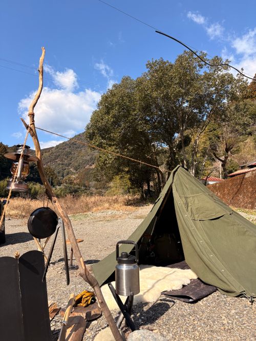 よか天気です梅（ばい）🌸 前川キャンプ場 ソロキャンプ フリーサイト camping roll♪さんのキャンプブログ CAMPiii（キャンピー） -キャンプ専用SNS キャンプのすべてがここに集まる-