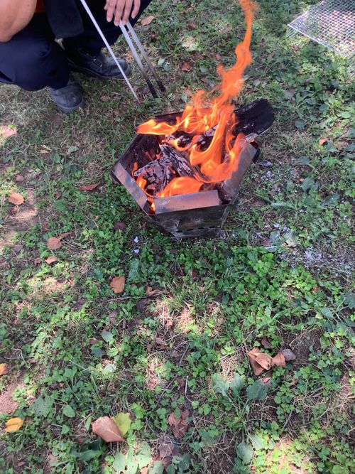Vol.98 25/NO.17 お肉焼きに行く‼️ 坂戸市運動公園 ソロキャンプ フリーサイト 🔥焚き火🔥さんのキャンプブログ CAMPiii（キャンピー） -キャンプ専用SNS キャンプのすべてがここに集まる-