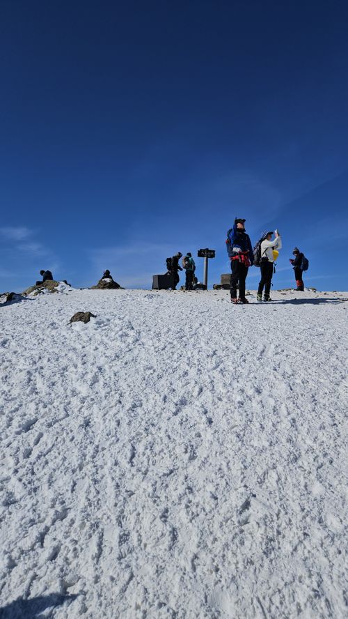 雪山登山車中泊 RVパーク ホテルスターらんど グループキャンプ ソロキャンプ 区画サイト オートサイト IZUIZUさんのキャンプブログ CAMPiii（キャンピー） -キャンプ専用SNS キャンプのすべてがここに集まる-