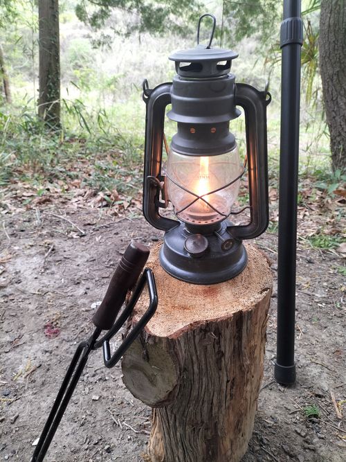 薪拾い放題！！ 月川荘キャンプ場 林間サイト ソロキャンプ フリーサイト ぼっちオヤジさんのキャンプブログ CAMPiii（キャンピー） -キャンプ専用SNS キャンプのすべてがここに集まる-