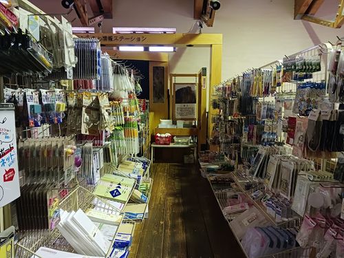 温泉を楽しみ、御岳と乗鞍を望む標高1400mの絶景キャンプで秋を食らう【Day1】寒い(*_*; N.A.O.高山すずらん高原キャンプ場 ファミリーキャンプ オートサイト キャンピングカー vios outdoor'sさんのキャンプブログ CAMPiii(キャンピー) -キャンプ専用SNS キャンプのすべてがここに集まる-
