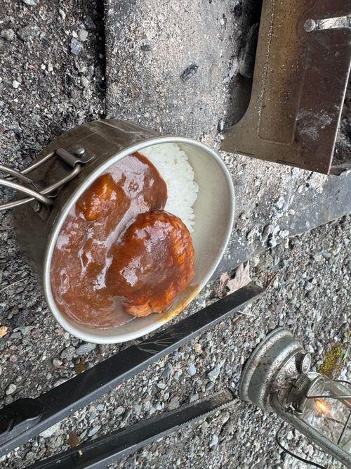 春の夏日キャンプ 丸火自然公園グリーンキャンプ場 ソロキャンプ 区画サイト まっつんさんのキャンプブログ CAMPiii（キャンピー） -キャンプ専用SNS キャンプのすべてがここに集まる-