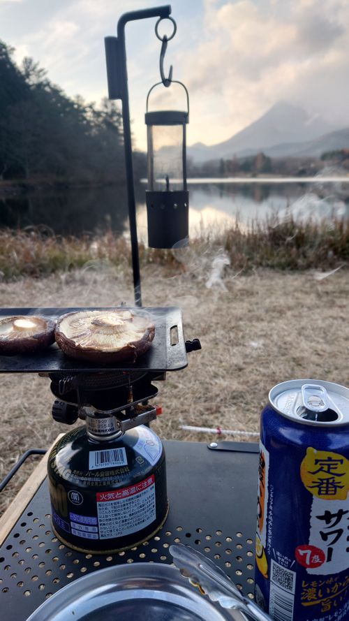 半年ぶりのキャンプ 志高湖キャンプ場 ソロキャンプ フリーサイト BEGINNER　CAMPER　Kさんのキャンプブログ CAMPiii（キャンピー） -キャンプ専用SNS キャンプのすべてがここに集まる-