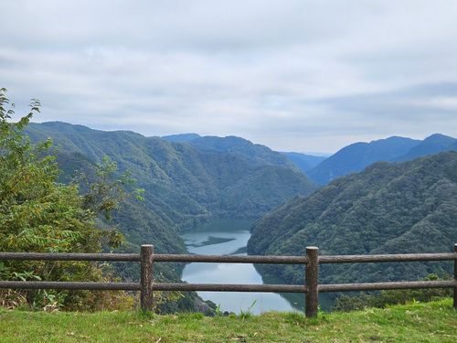 雲海キャンプ2025➁ 西山高原キャンプ場 ソロキャンプ 区画サイト オートサイト 三代目とっしぃさんのキャンプブログ CAMPiii(キャンピー) -キャンプ専用SNS キャンプのすべてがここに集まる-