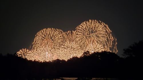 秋の花火大会（を見るキャンプ） オートキャンプユニオン グループキャンプ 区画サイト ke-nさんのキャンプブログ CAMPiii（キャンピー） -キャンプ専用SNS キャンプのすべてがここに集まる-