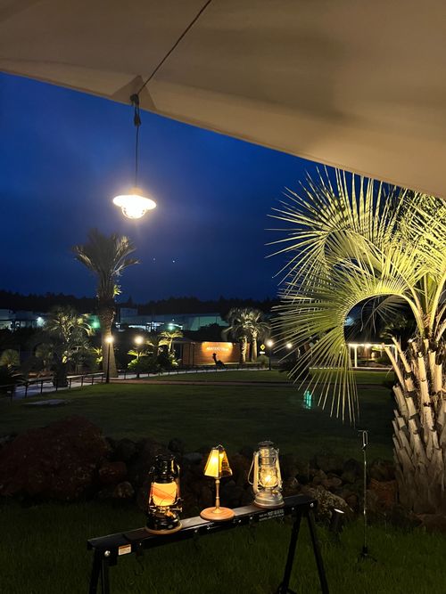 ここは、日本ですか😳✨✨？        🌴🌴🌴南国🏝️リゾートおしゃれ空間✨✨素敵すぎた群馬アカツキキャンプヴィレッジ⛺️ Akatsuki village ファミリーキャンプ 区画サイト Izumiさんのキャンプブログ CAMPiii（キャンピー） -キャンプ専用SNS キャンプのすべてがここに集まる-