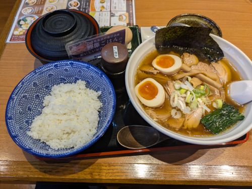 キャンピングカーと青森の旅4泊5日〜初日編 秋山浜キャンプ場 グループキャンプ フリーサイト hachi329さんのキャンプブログ CAMPiii（キャンピー） -キャンプ専用SNS キャンプのすべてがここに集まる-