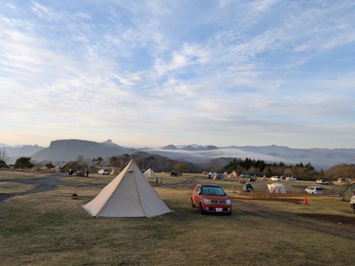 CAMPiii（キャンピー） IZUIZUさんのキャンプブログ ちくいち (標高約1200m)(オートフリーサイト4500円) 内山牧場