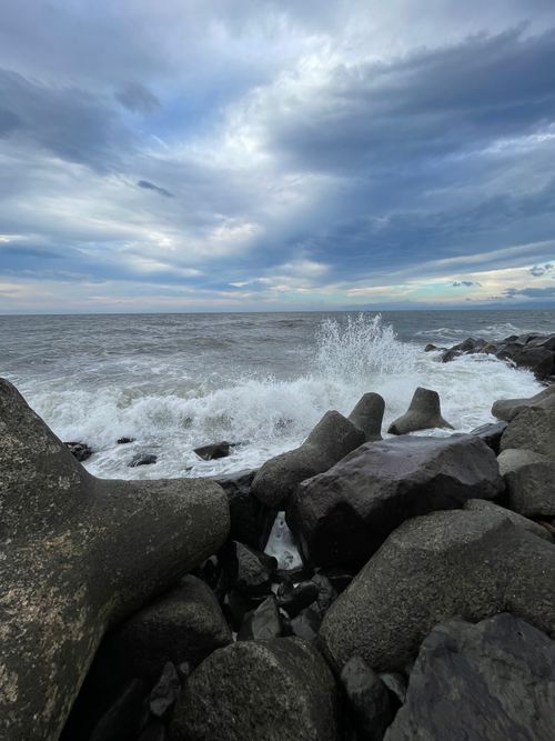 海岸通りが気持ちいい!徒歩ソロで行く、ちがさき柳島キャンプ場 柳島キャンプ場 ソロキャンプ 区画サイト ma9さんのキャンプブログ CAMPiii(キャンピー) -キャンプ専用SNS キャンプのすべてがここに集まる-