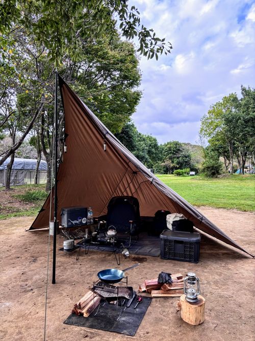 🌀台風前キャンプ⛺️ たくせん園地(バーベキュー場&キャンプ場) ソロキャンプ フリーサイト ARUGOさんのキャンプブログ CAMPiii(キャンピー) -キャンプ専用SNS キャンプのすべてがここに集まる-