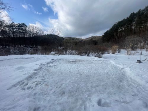 これはデジャヴ？雪中おじおばうさキャン△リターンズ in 小板まきばの里キャンプ場 〜 CAMP NO.174 小板まきばの里キャンプ場 ファミリーキャンプ グループキャンプ 区画サイト おじキャン△さんのキャンプブログ CAMPiii（キャンピー） -キャンプ専用SNS キャンプのすべてがここに集まる-