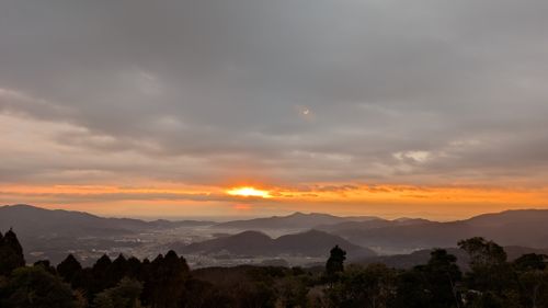 雪が解け　妻が目覚めた　誕生日🎂 FUNAYAMA MOUNTAIN ファミリーキャンプ 区画サイト オートサイト ヒゲキャンさんのキャンプブログ CAMPiii（キャンピー） -キャンプ専用SNS キャンプのすべてがここに集まる-