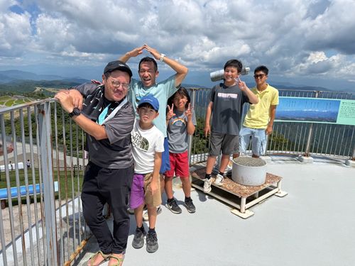 標高1500mの避暑地 茶臼山高原レイクサイドキャンプ場（旧木のぼりキャンプ村） グループキャンプ 区画サイト yopiiさんのキャンプブログ CAMPiii（キャンピー） -キャンプ専用SNS キャンプのすべてがここに集まる-