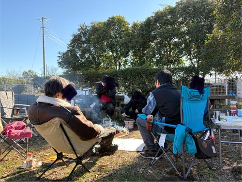 Vol.110 25/NO.29 今年最後の集い‼️ 〆は牡丹鍋で‼️ 坂戸市 ソロキャンプ フリーサイト 🔥焚き火🔥さんのキャンプブログ CAMPiii（キャンピー） -キャンプ専用SNS キャンプのすべてがここに集まる-