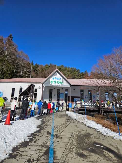 雪山登山車中泊 RVパーク ホテルスターらんど グループキャンプ ソロキャンプ 区画サイト オートサイト IZUIZUさんのキャンプブログ CAMPiii（キャンピー） -キャンプ専用SNS キャンプのすべてがここに集まる-