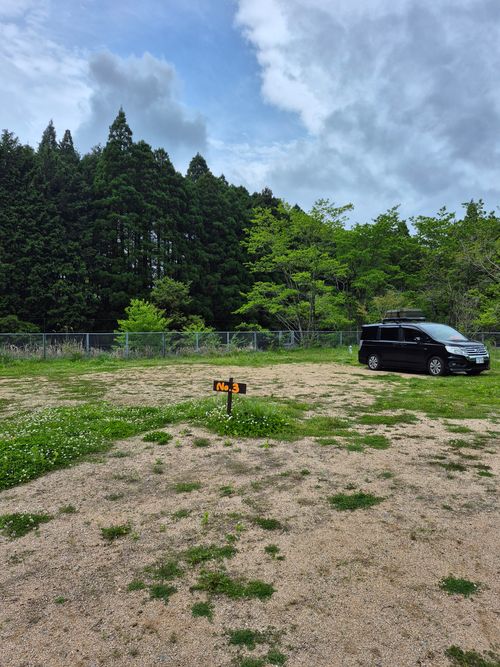 久しぶりにキャンプ HIKOSAN GARDEN CAMP ファミリーキャンプ 区画サイト オートサイト KSKさんのキャンプブログ CAMPiii（キャンピー） -キャンプ専用SNS キャンプのすべてがここに集まる-