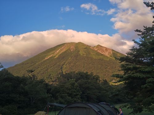 星降る夜に騒ごう♪ 西のふもとっぱらMasumizu天空キャンプ場 グループキャンプ フリーサイト HARUMAGEDONさんのキャンプブログ CAMPiii（キャンピー） -キャンプ専用SNS キャンプのすべてがここに集まる-