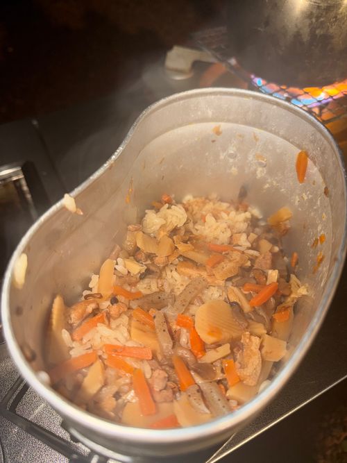 雨だ🌧キャンプに行こう🏕 やはずの森倶楽部 ファミリーキャンプ オートサイト ぐうたら夫婦さんのキャンプブログ CAMPiii（キャンピー） -キャンプ専用SNS キャンプのすべてがここに集まる-