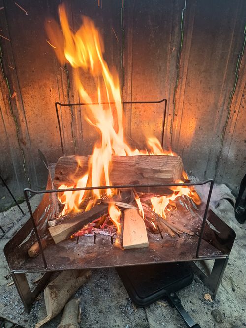 もう夏？の夜勤明けキャンプ 角田大橋河川敷 ソロキャンプ フリーサイト ウエィダーさんのキャンプブログ CAMPiii（キャンピー） -キャンプ専用SNS キャンプのすべてがここに集まる-