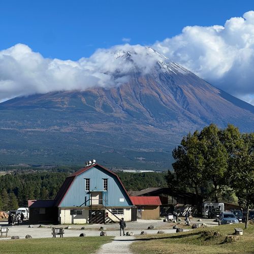ふもとっぱらの洗礼⁉︎ ふもとっぱらキャンプ場 ソロキャンプ フリーサイト オートサイト shuさんのキャンプブログ CAMPiii（キャンピー） -キャンプ専用SNS キャンプのすべてがここに集まる-