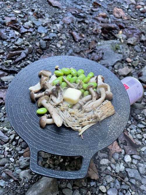 清流が目の前にある最高のロケーション!徒歩ソロで行く大鳩園キャンプ場 大鳩園キャンプ場 ソロキャンプ フリーサイト ma9さんのキャンプブログ CAMPiii(キャンピー) -キャンプ専用SNS キャンプのすべてがここに集まる-