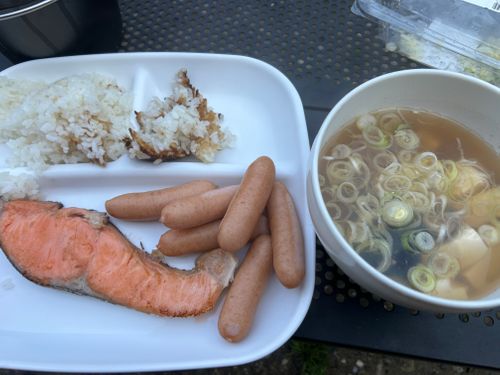 春うらら。千葉にゃんこ王国(^^) 花はなの里 グループキャンプ 区画サイト KOBApapaさんのキャンプブログ CAMPiii（キャンピー） -キャンプ専用SNS キャンプのすべてがここに集まる-