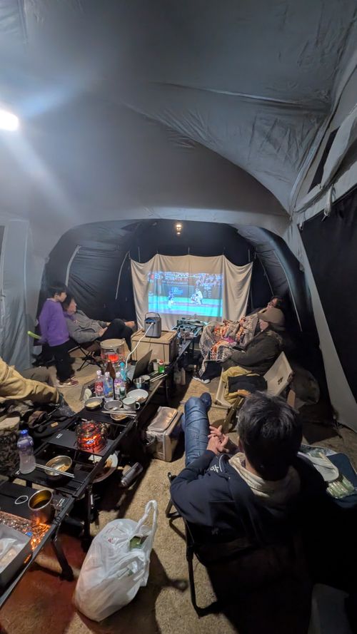 ひな祭り(だったね)🎎WBC応援キャンプ⚾️ たまなフラワーパーク ソロキャンプ ファミリーキャンプ グループキャンプ 区画サイト ヒゲキャンさんのキャンプブログ CAMPiii（キャンピー） -キャンプ専用SNS キャンプのすべてがここに集まる-