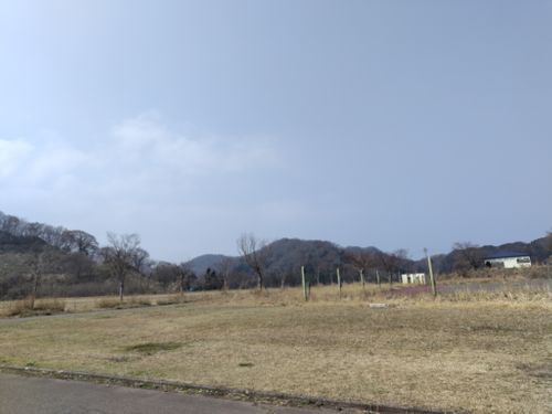 広〜い！私の中では、ふもとっぱらキャンプ場でした ごちキャンプ場 ソロキャンプ フリーサイト オートサイト セツさんのキャンプブログ CAMPiii（キャンピー） -キャンプ専用SNS キャンプのすべてがここに集まる-